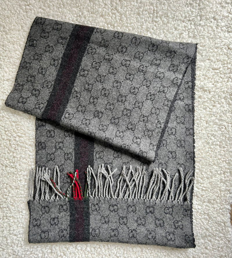 Gucci GG cashmere scarf
