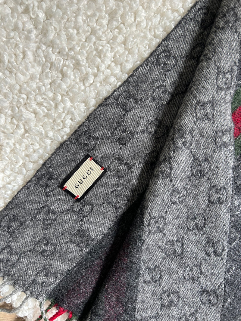 Gucci GG cashmere scarf