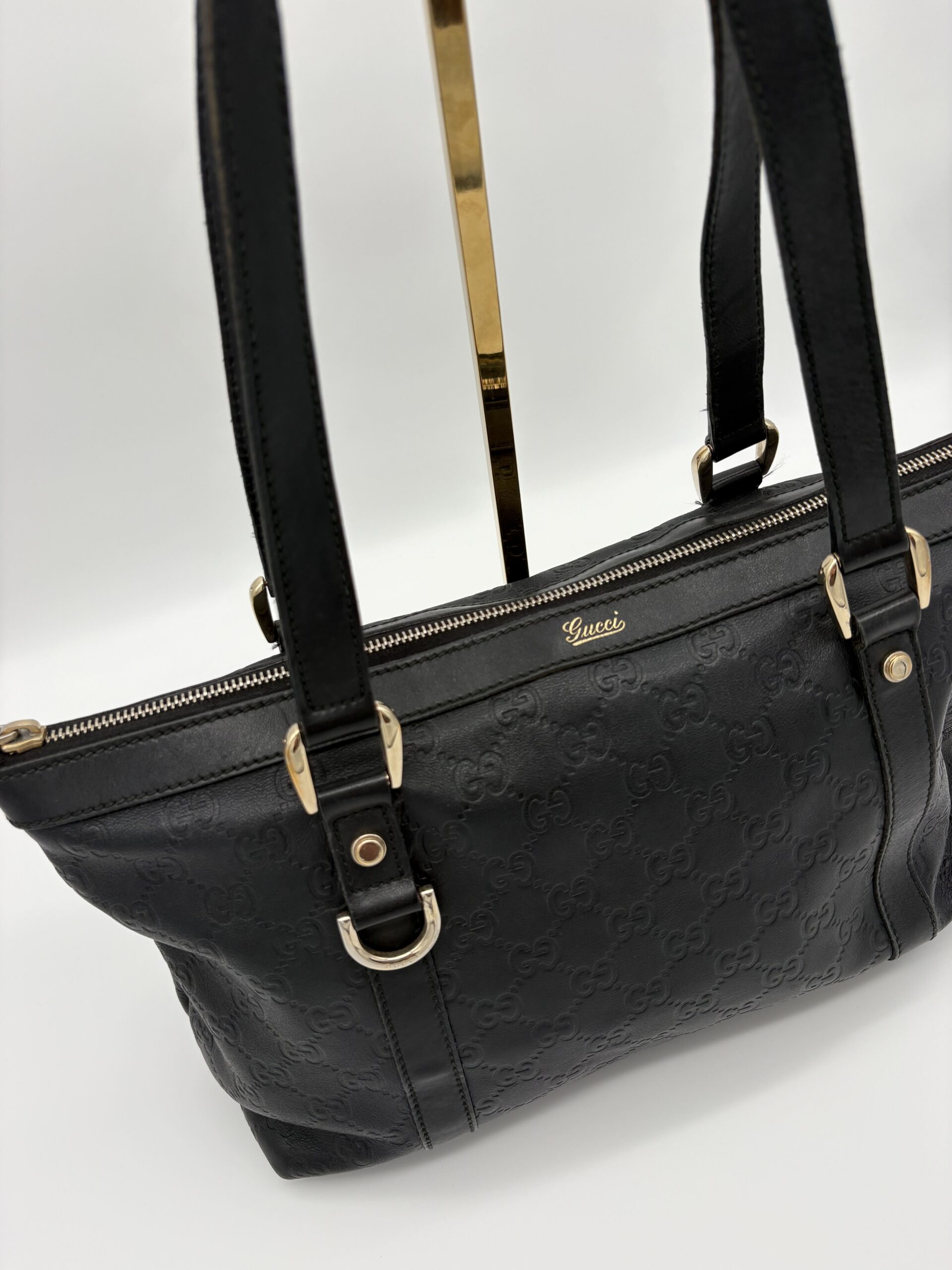 Gucci Guccissima Abbey D-Ring Shoulder Bag - Image 9
