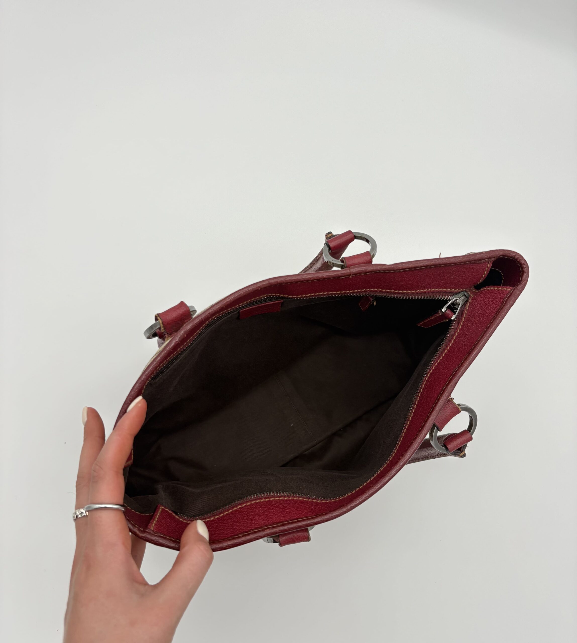 Gucci GG Canvas Shoulder Bag - Image 5